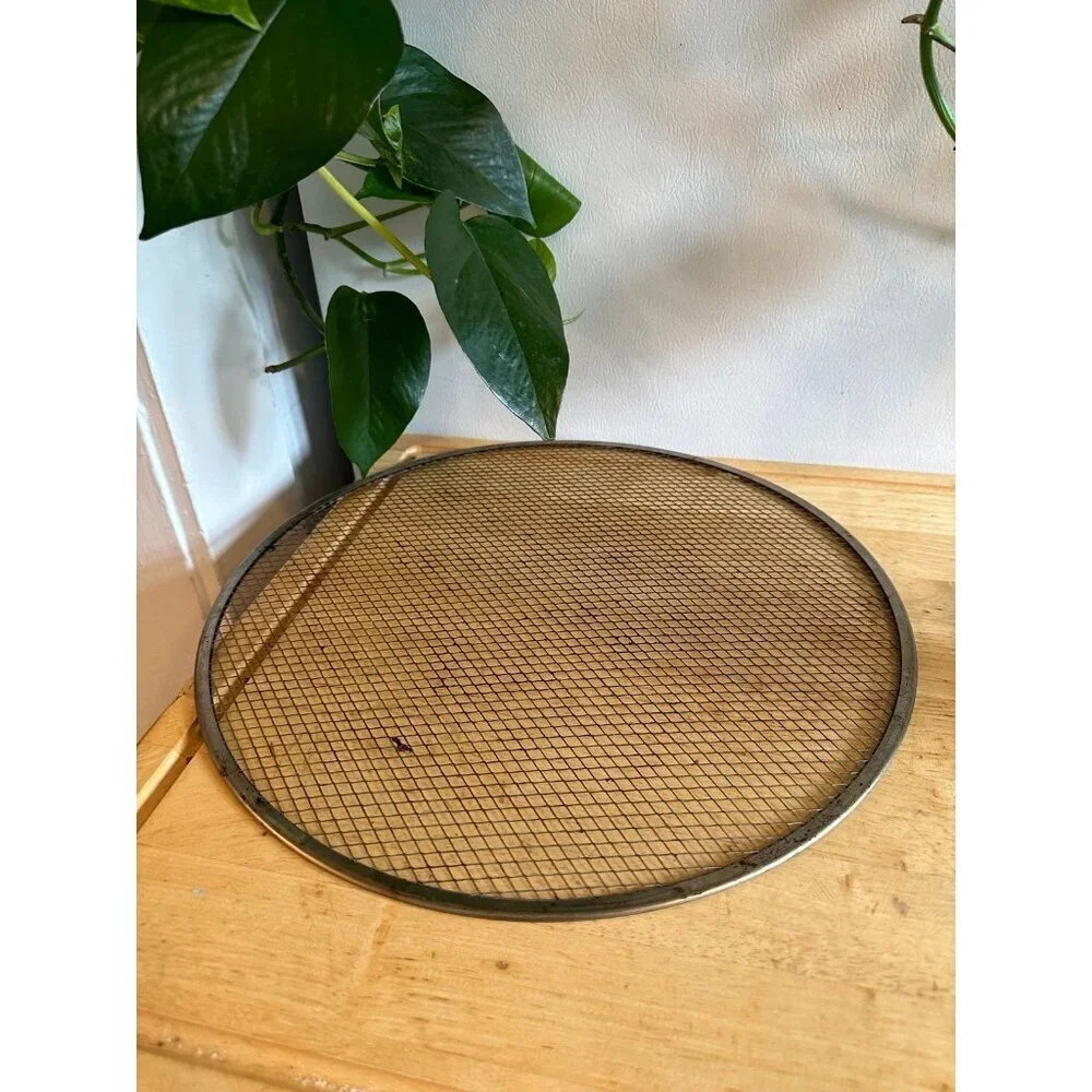 Metal mesh Catch-All Kitchen accessory